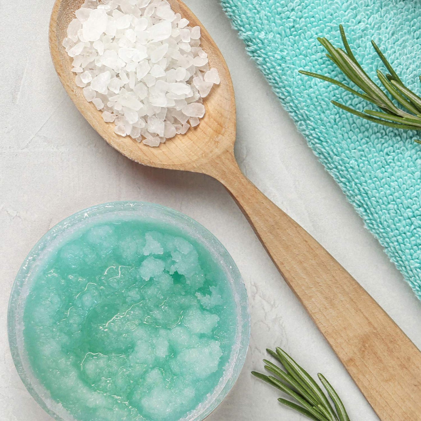 PraNaturals Dead Sea Salt Scrub, 100% Nourishing & Exfoliating, Mineral Rich Smooths Brightens & Moisturizes Skin, Enriched with Mango & Kiwi Scent (2x 500g)