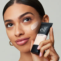 e.l.f. Liquid Poreless Putty Primer, Hydrating Liquid Face Primer For A Smooth Complexion, Grips Makeup For Longwear, Vegan & Cruelty-free