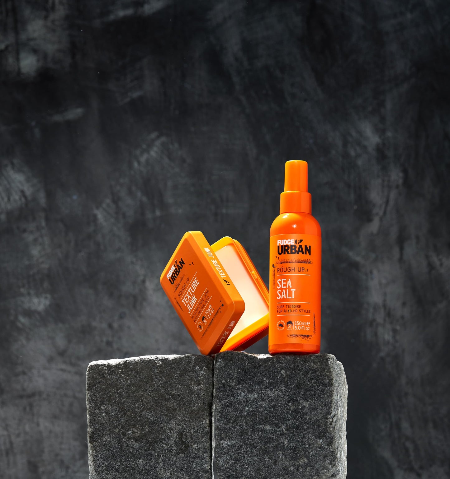 Fudge Urban Texture Junk, Texturizing Hair Cream, Flexible Medium Hold Hair Styling Product, Mouldable Clay with Natural Hold, Hair Cream for Men, 70 g