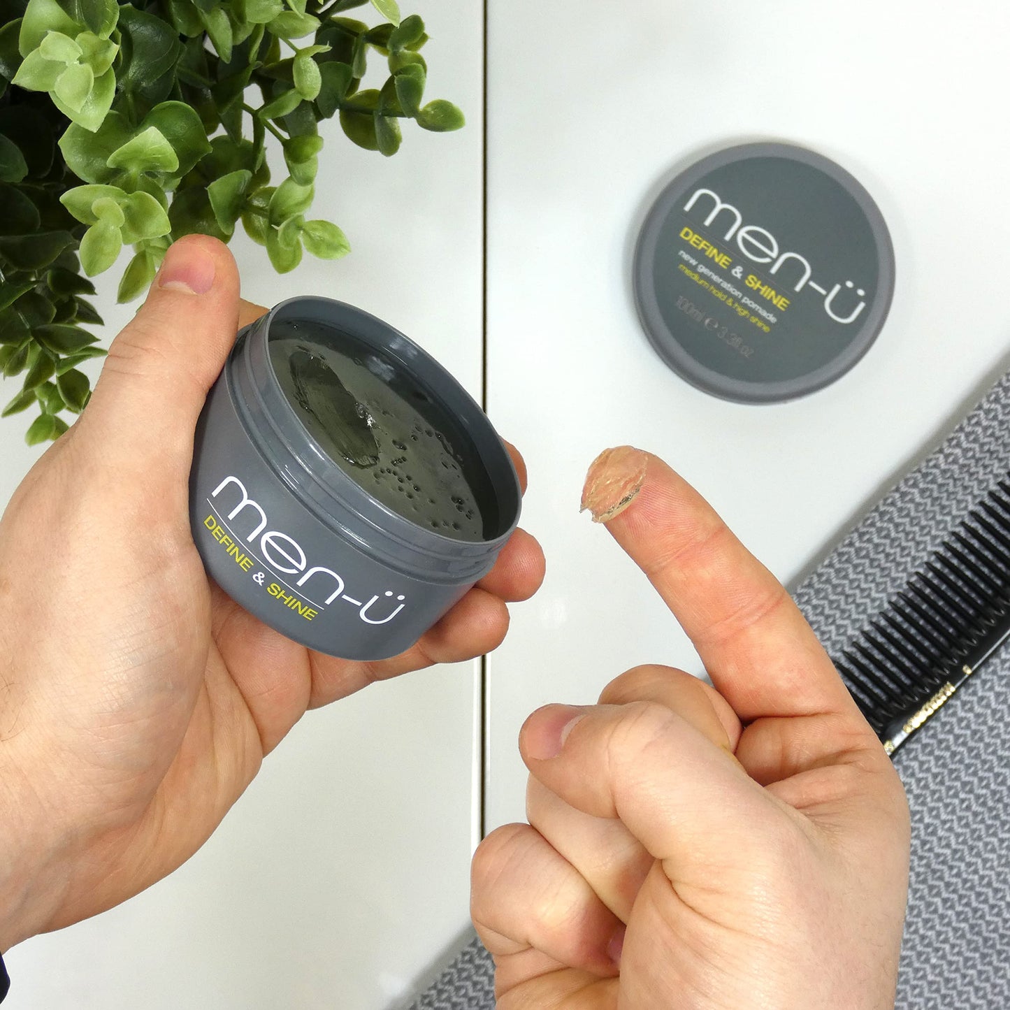 men-ü men-u pomade for men DEFINE & SHINE 100ml – Hair pomade w/ medium hold and high shine. Helps tone down grey hair & washes out easily - Mens hair products by men-u, Single walled 100ml styling puck.
