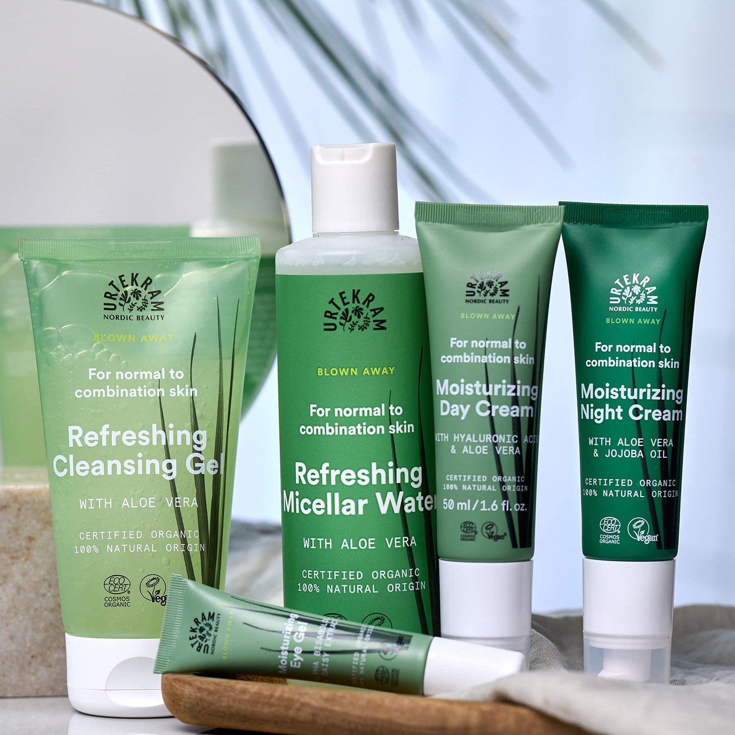 Urtekram Wild Lemongrass - Blown Away, Moisturizing Eye Gel with daisy extract - counteracts dark circles under the eyes - Help reduce puffiness and fine lines - Vegan, Organic & Natural Origin - 15ml