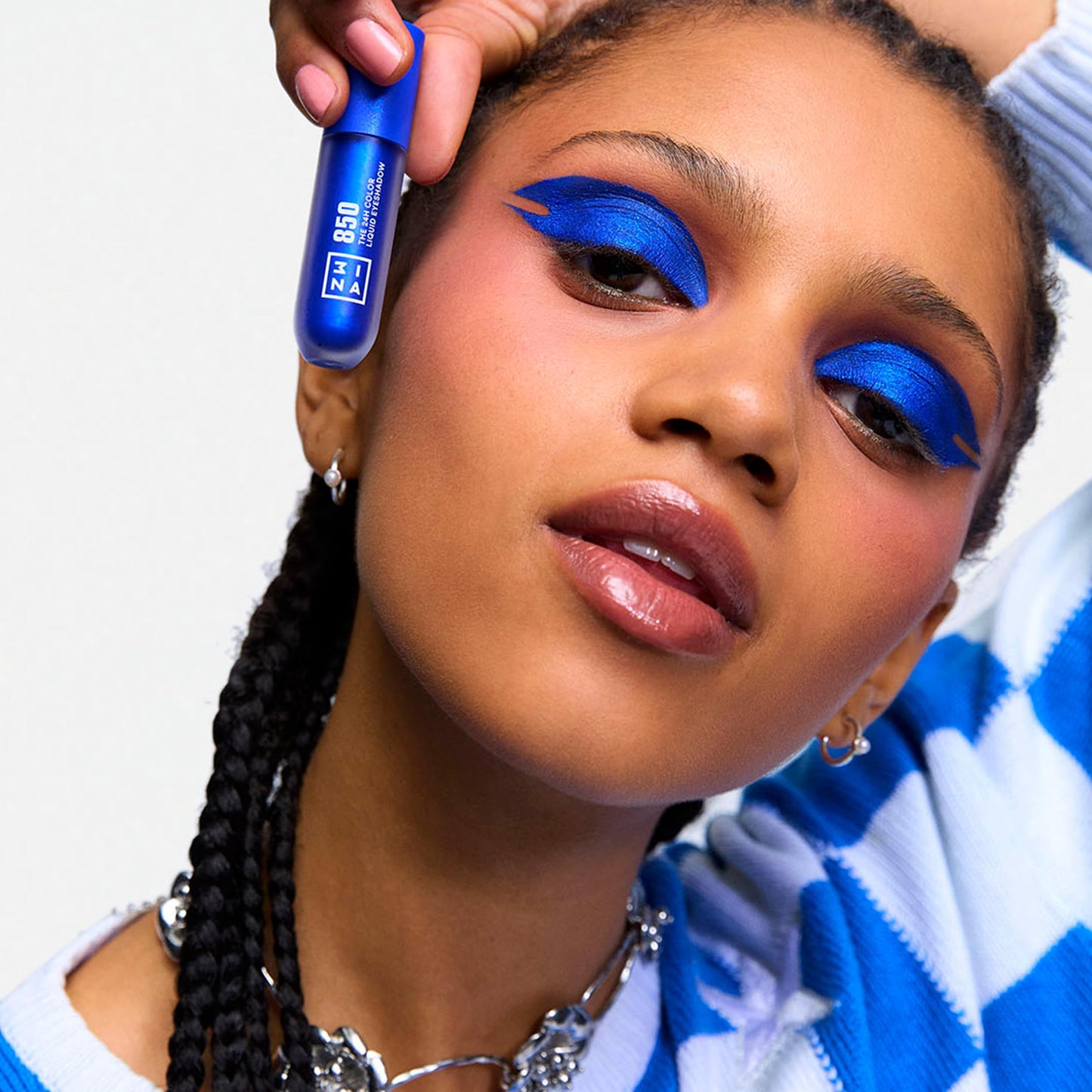 3INA MAKEUP - The 24H Color Liquid Eyeshadow 850 - Electric Blue Liquid Eyeshadow - 24H Long-Wearing Waterproof Formula