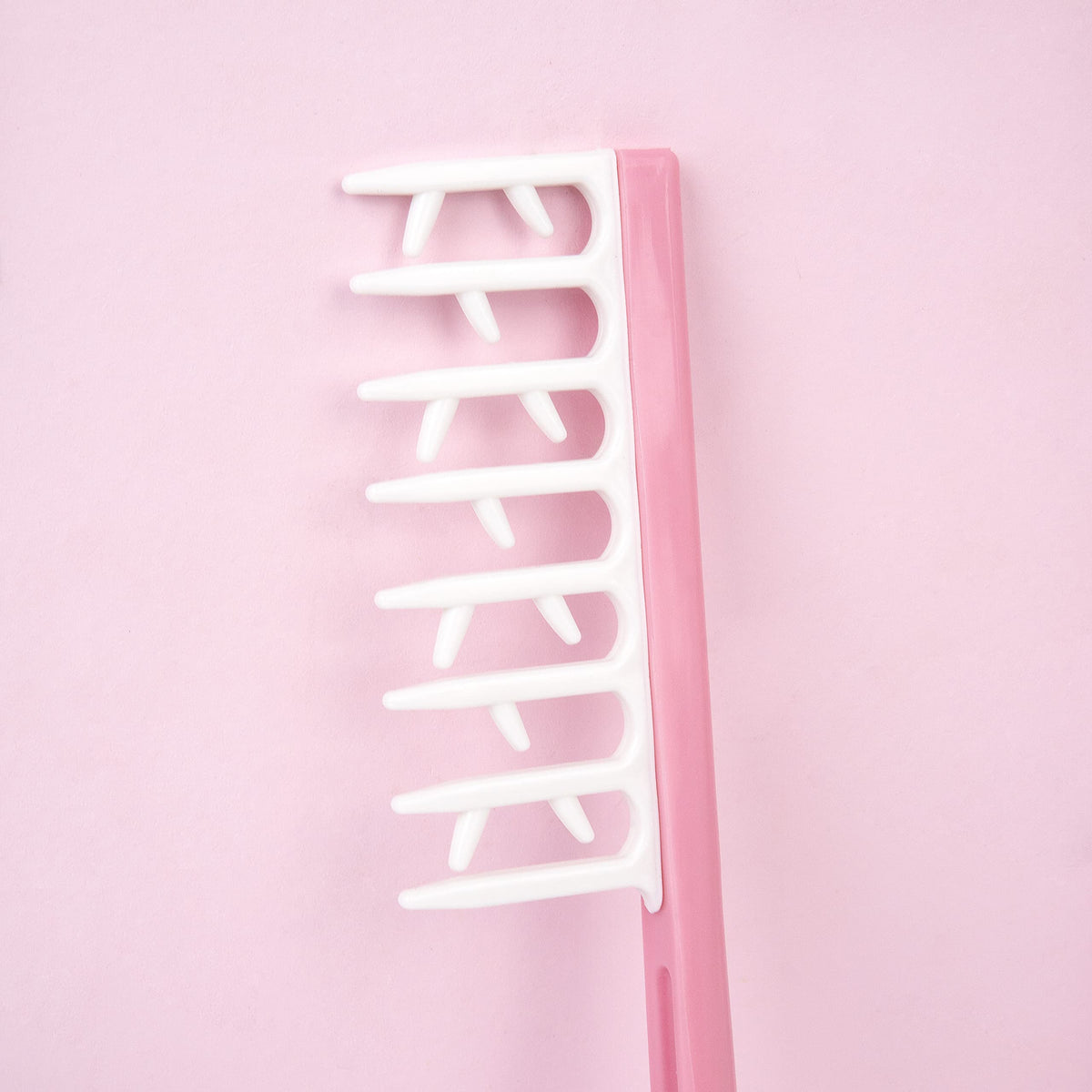 Invogue Brushworks Smoothing Curl Comb Pink