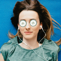 LALAFINA 100pcs Spa Cooling Eye Pads Cucumber Print Eye Patches Eyelash Pad Disposable Vegetable Eye Patches Non- woven Eye Masks Paper for Home Travel Salon
