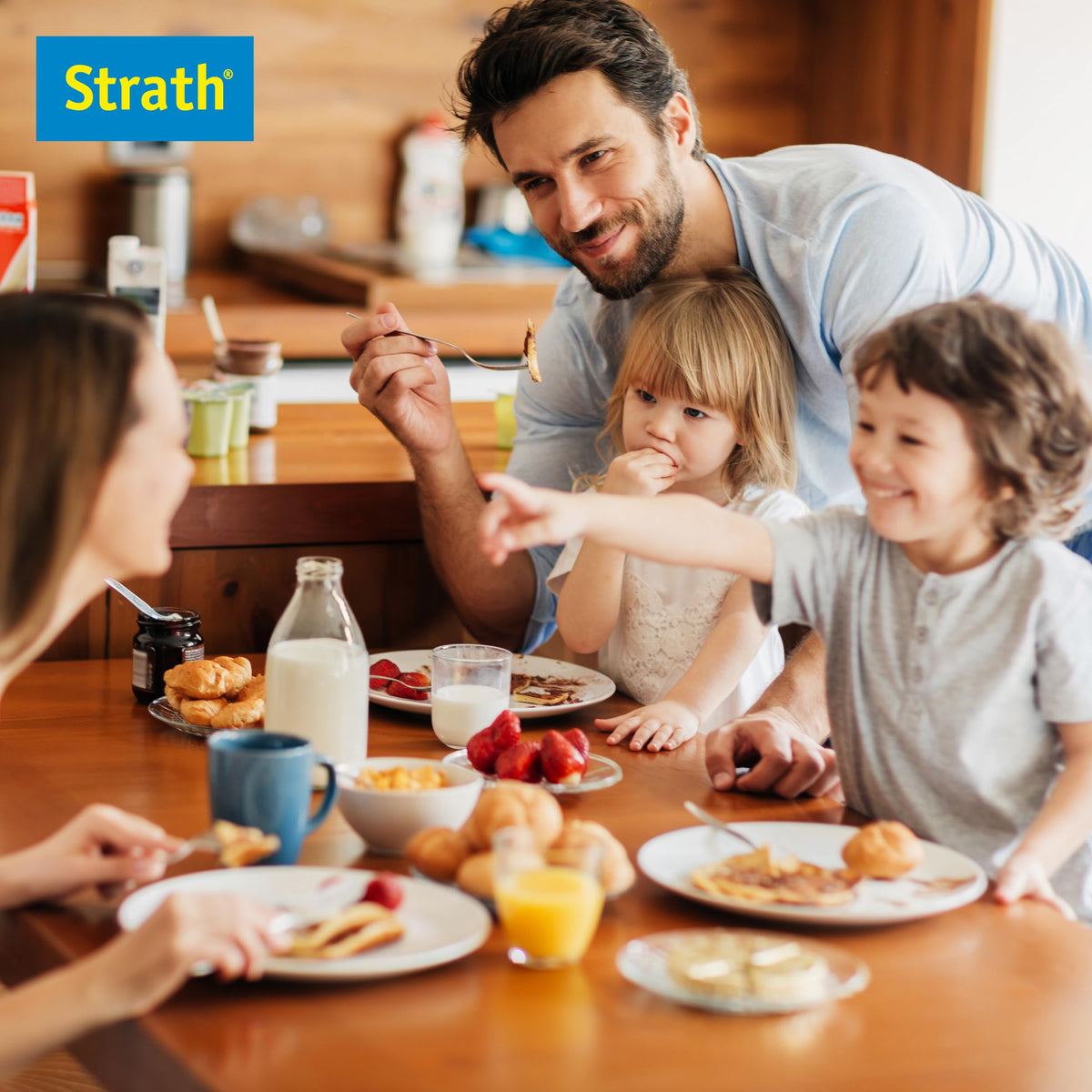 Strath Original Liquid Herbal Health Tonic - 61 Vital Nutrients, Vitamins, Minerals & Amino Acids, Swiss Made Natural Supplement Yeast, Daily Nutritional & Digestion Support Multivitamins for Adults