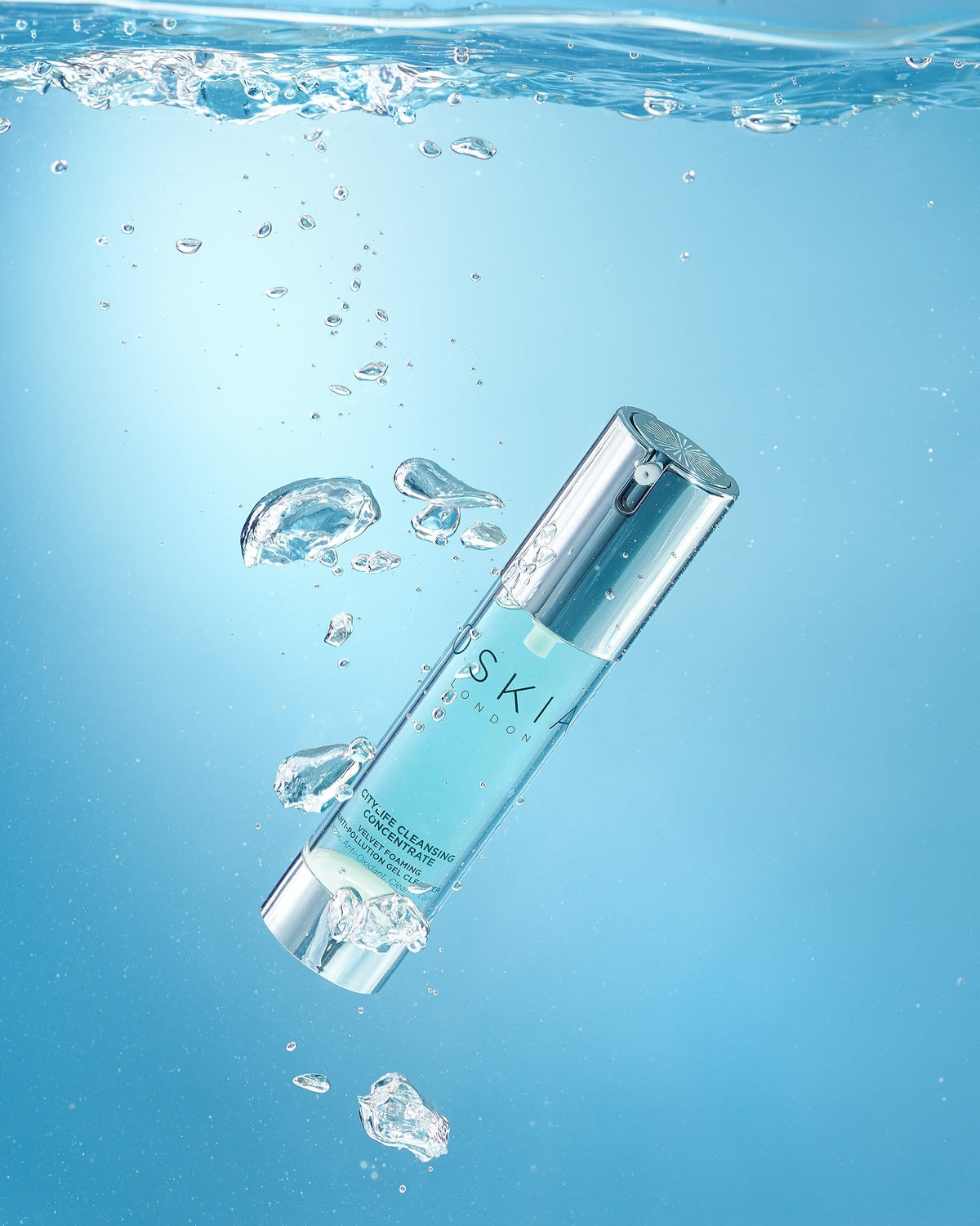 Oskia OSKIA Citylife Cleansing Concentrate – Cleansing Gel with Anti-Pollution Technology – 100ml