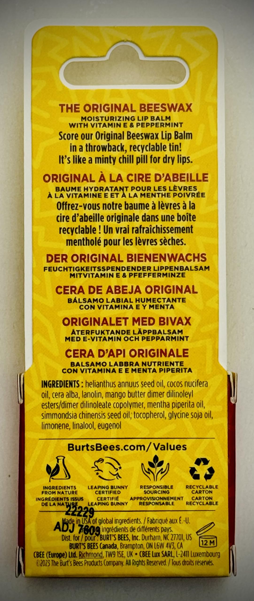 Burt's Bees Moisturizing Retro Lip Balm Tin with Vitamin E & Peppermint - The Original Beeswax Lip Balm - 8.5g / 0.3oz - Made in U.S.A. - It's like a minty chill pill for dry lips