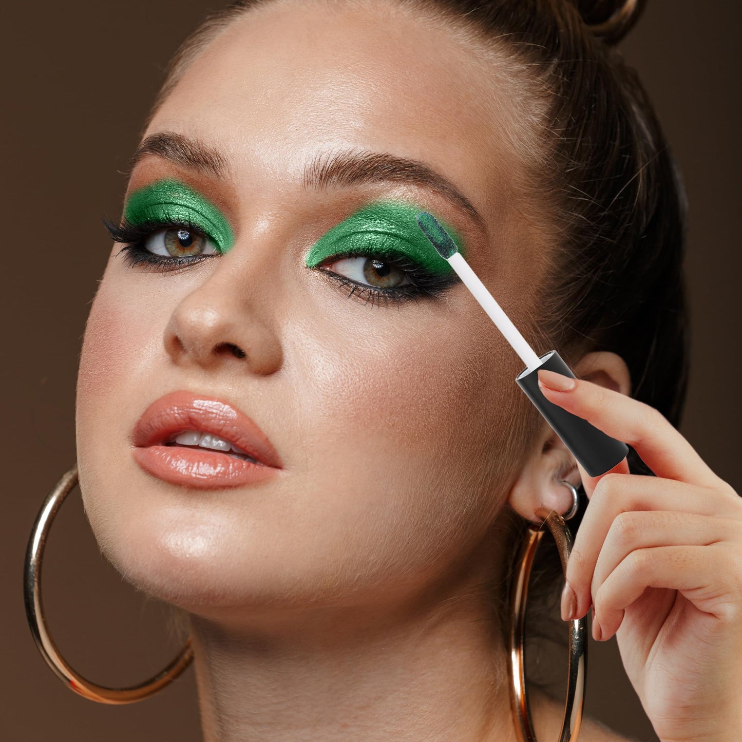 Profusion Cosmetics Prismatic Chrome 6 Shades Liquid Eyeshadow, Glam Up Your Look and Get Stunning Shades Inside, Stand Out All Day and Shine with Premium Beauty Tools