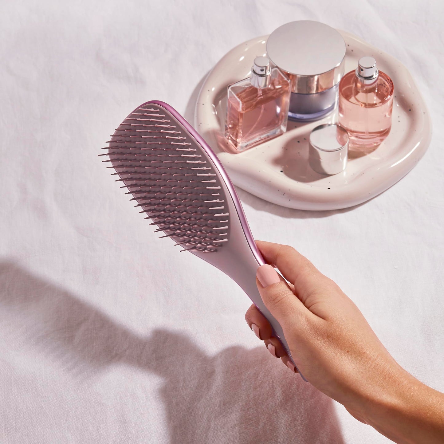 Tangle Teezer The Ultimate Detangler Chrome Hairbrush | For Wet & Dry Hair | Detangles All Hair Types | Reduces Breakage, Eliminates Knots | Two-Tiered Teeth & Comfortable Handle | Mauve Copper