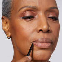 Laura Geller Beauty LAURA GELLER NEW YORK Modern Classic Lip Liner, Luxurious Creamy Long Lasting Lip Liner, Prevents Feathering and Fading, Major Mauve