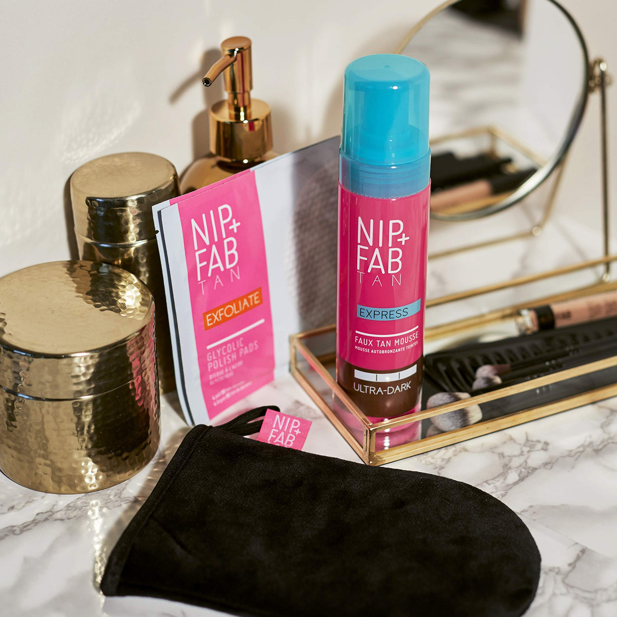 Nip+Fab Glycolic Polish Pad | Glycolic Acid Pads | Tan Preparation | Exfoliating | 4 Pads