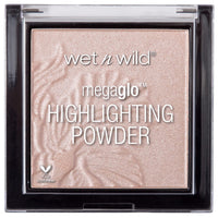 Wet 'n' Wild MegaGlo Highlighting Powder, Highly-pigmented Powder Highlighter with Ultra-pearly Finish and Easy-to-blend Formula, for a Silky and Shimmery Effect, Blossom Glow, 5.4 g (Pack of 1)