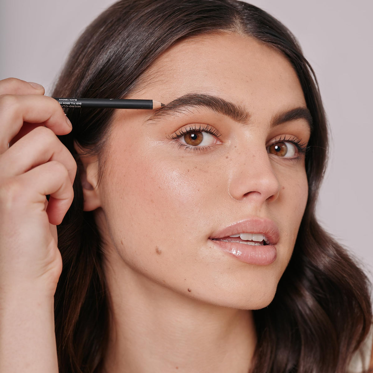 WUNDERBROW Wunderbrow Micro-Classic Brow Pencil, 2.5mm tip for precision filling, Vegan and Cruelty Free (Taupe-Grey)