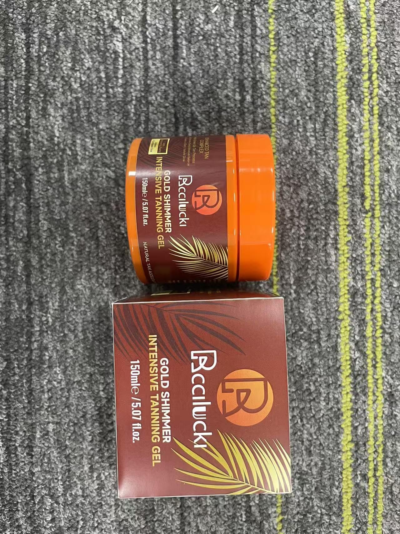 Gold Shimmer Intensive Tanning Gel for Face & Body – Tan Express Accelerator for Shine Brown,for Tanning Beds & Holidays | Moisturising Cream with Vitamin E (150ml)