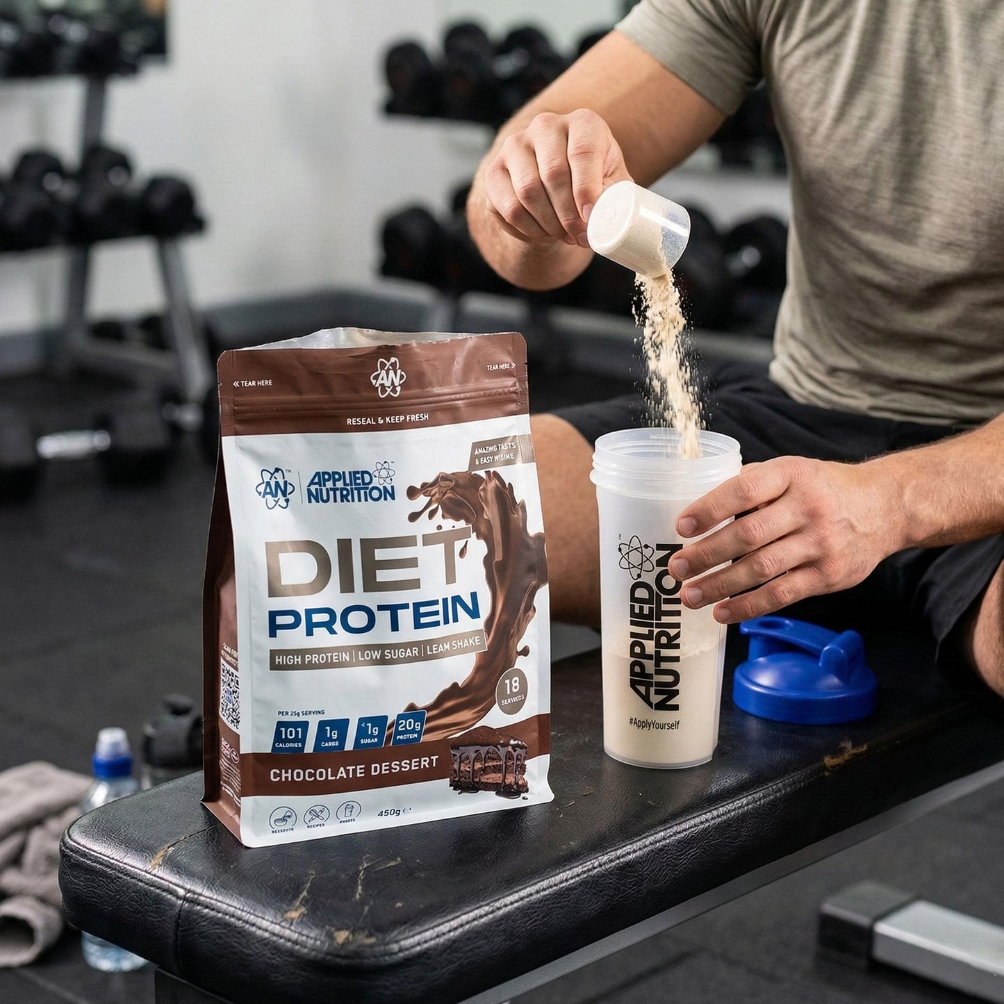 Applied Nutrition Diet Whey - High Protein Powder Supplement, Low Carb & Sugar, for Weight Management with CLA, L Carnitine, Green Tea (450g - 18 Servings) (Strawberry Milkshake)