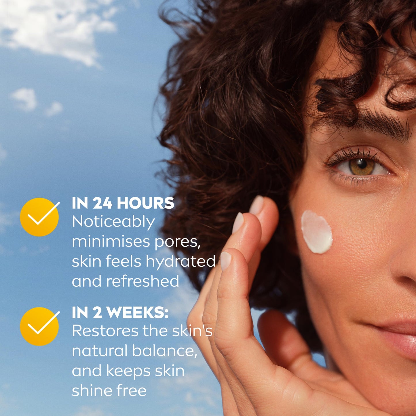 NIVEA Q10 Anti-Wrinkle Pore Minimising Extra Light Day Cream SPF15 (50ml), Anti-Wrinkle Moisturiser with Light Texture, Pore Minimising Cream with UVA/UVB Protection