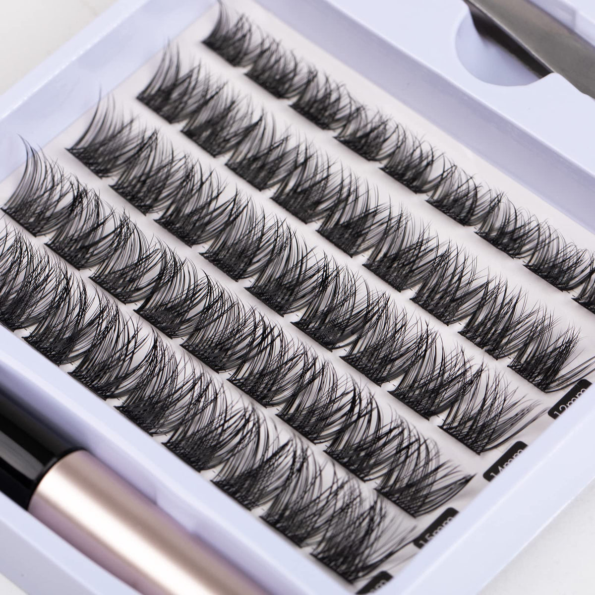 Lanciley Individual Lashes 45 Clusters Lashes CC Curl DIY Eyelash Extension Kit at Home for Make-up Beginner False Eyelashes with Eyelash Glue Tweezers 10/12/14/15/16mm Easy to Use - Fluffy Style