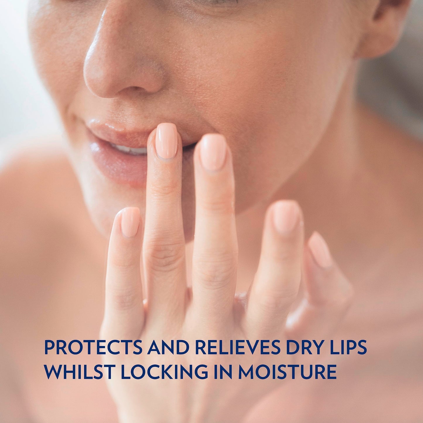 Vaseline Luscious Lips Explorer Kit Gift Set with 3 lip balms for beautiful, healthy lips 3 piece