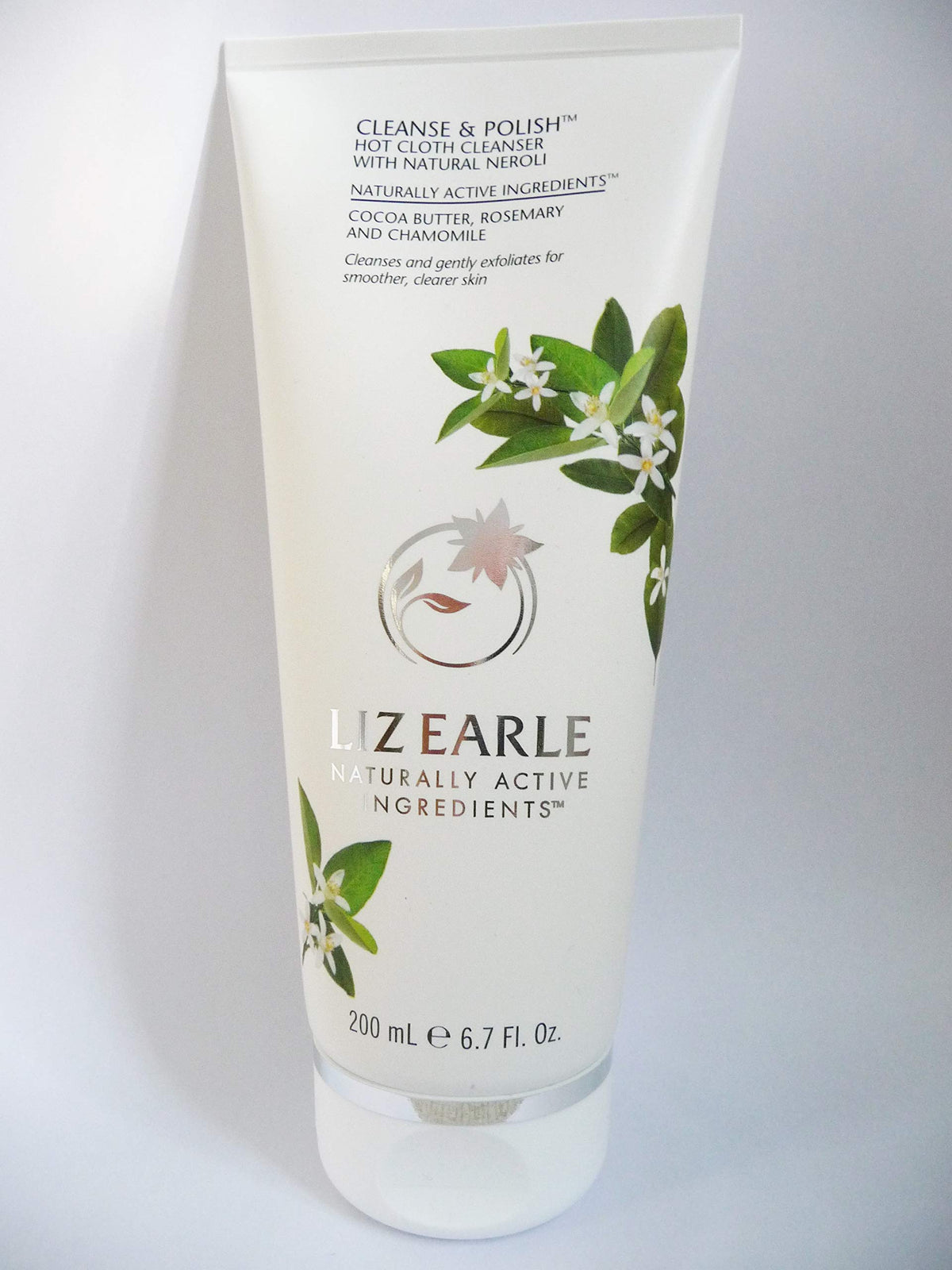 Liz Earle Cleanse & Polish Hot Cloth Cleanser With Natural Neroli 200ml