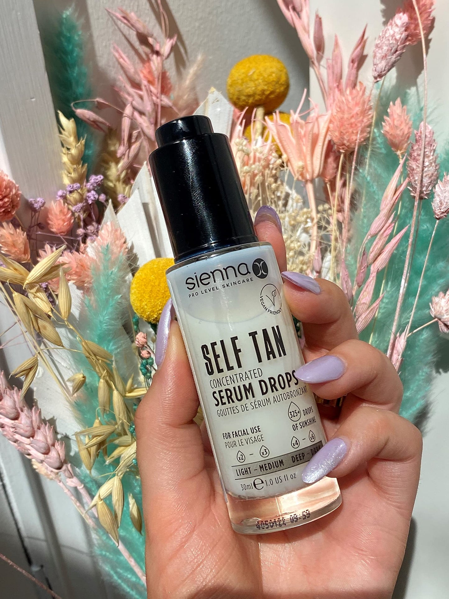 Sienna X Self Tan Drops Concentrated Serum (30ml) Add Self Tanning Serum Drops to Skin Care for Custom Face Tan, Cruelty Free and Vegan