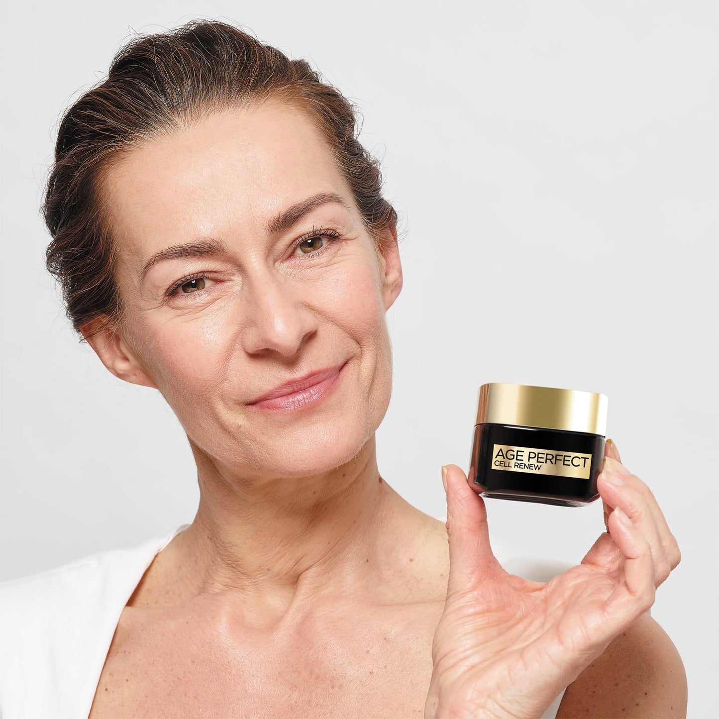 L'Oreal Paris Day Cream, Age Perfect Cell Renew Moisturiser, 50ml