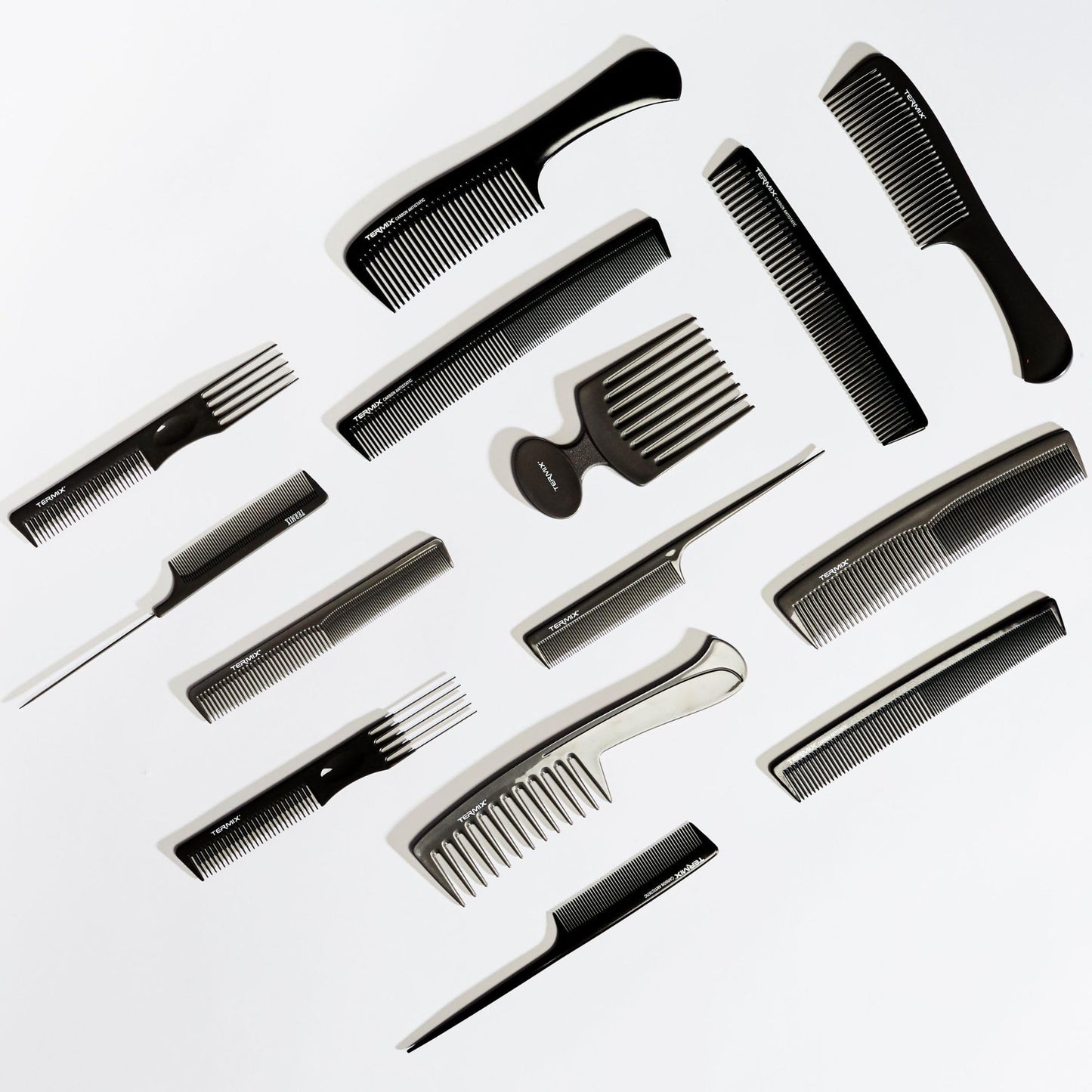 Termix Professional Titanium Comb For Long Hair Comb with titanium teeth that are highly resistant to temperature and chemical agents