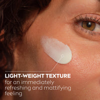 NIVEA Q10 Anti-Wrinkle Pore Minimising Extra Light Day Cream SPF15 (50ml), Anti-Wrinkle Moisturiser with Light Texture, Pore Minimising Cream with UVA/UVB Protection