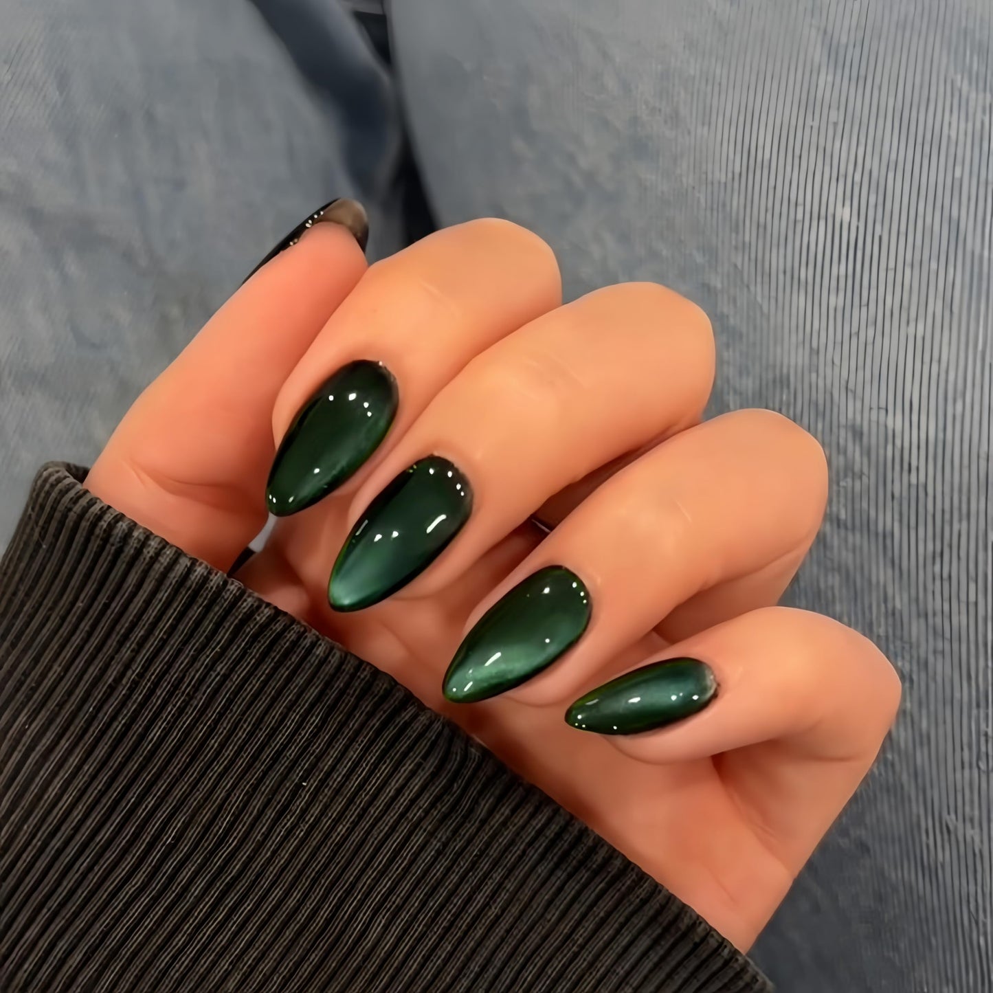 Emerald Green Cat Eye False Nails, SXVME Glitter Black Press on Nails Medium Almond, Sparkly Shiny Fake Nails with Design,Natural Fit, Cute Bling Stick on Nails for Women Christmas Holiday, 30 Pcs