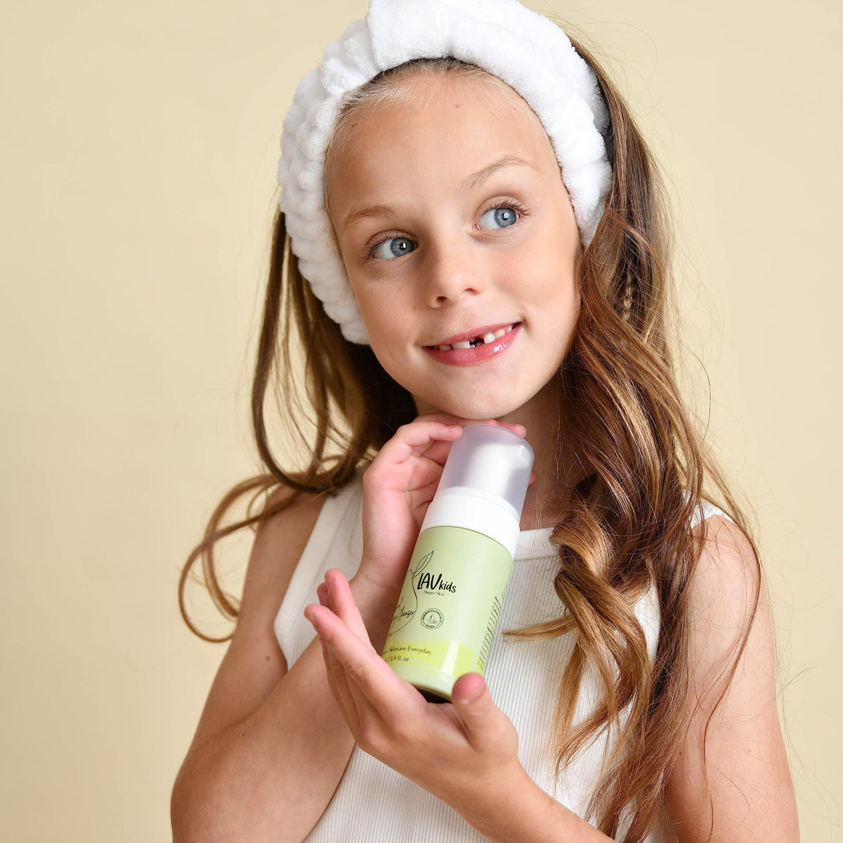 LAV KIDS Lav Kids 3-Step Daily Skincare Set for Kids – Foaming Cleanser 100ml, Face Cream 50ml, SPF 50 Sunscreen 50ml – Hypoallergenic with Hairband & Travel Mesh Bag – Gentle for Sensitive Skin (Hydrating)
