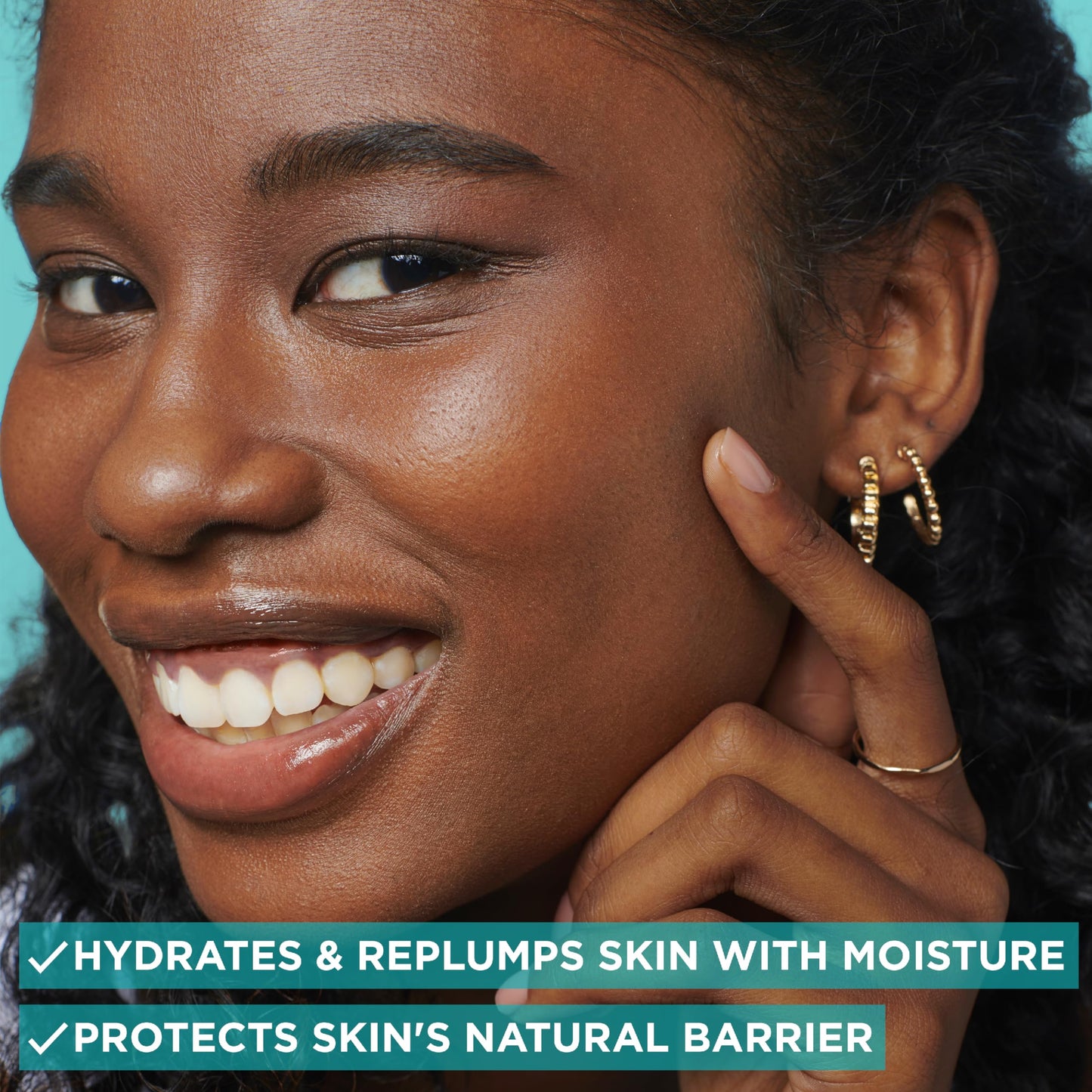 Garnier Hyaluronic Aloe Soothing Cream Cleanser, Removes Makeup & Impurities, Hydrates & re-plumps, For Normal to Dry skin, 250ml