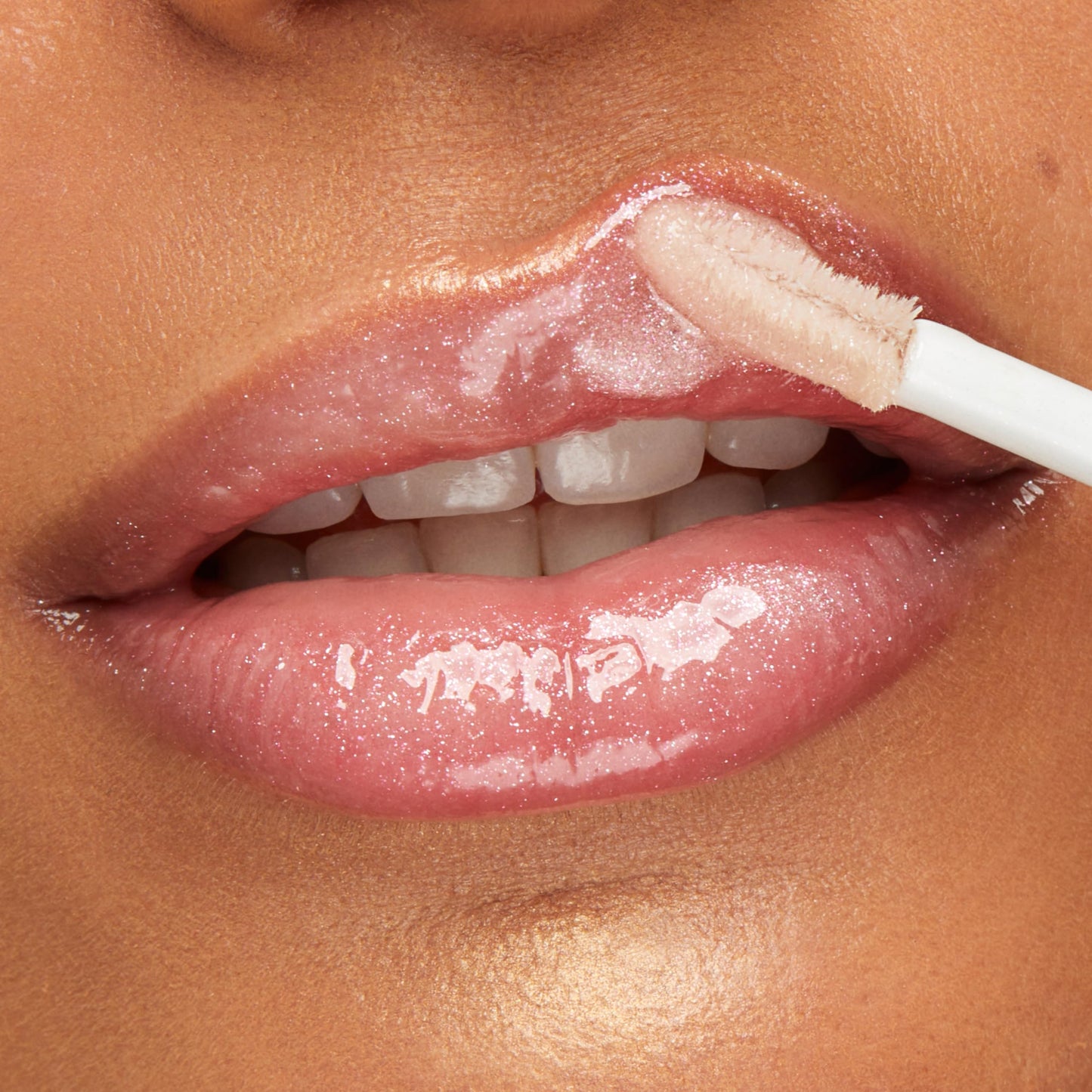 KIKO Milano Matte & Shiny Duo Liquid Lip Colour 01 | Liquid lipstick with a dual matte and shiny finish