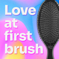 Wet Brush Festive Frosty The Snowman Orginal Detangler. Ultra Soft bristles for all hair types, 1 brush and a scrunchie with every festive brush gift set
