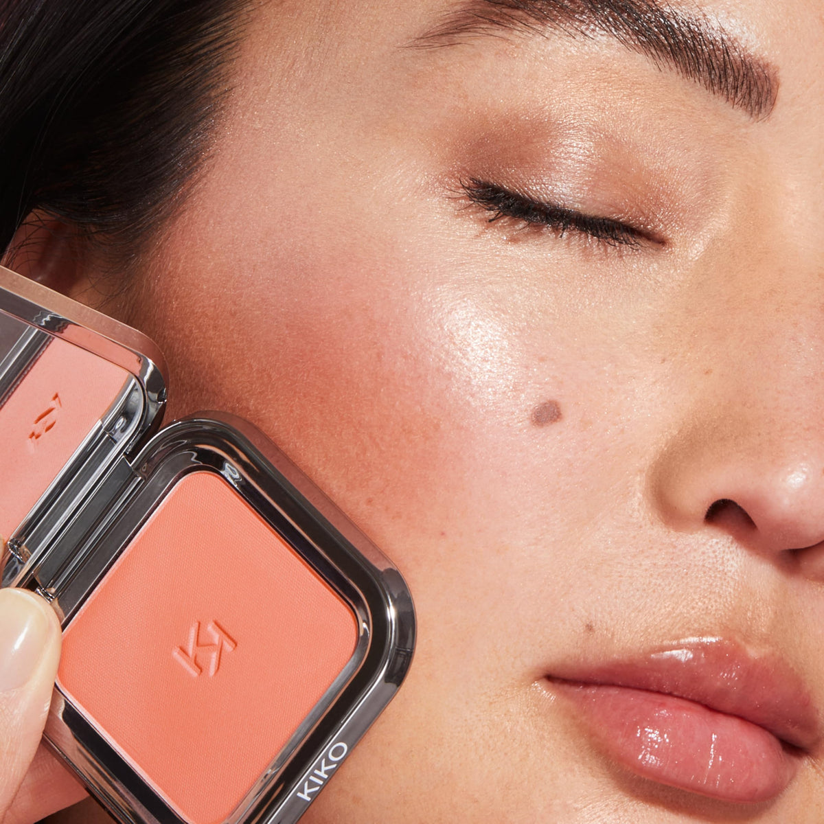 KIKO Milano Unlimited Blush 02, Long-Lasting Powder Blush With A Buildable Result