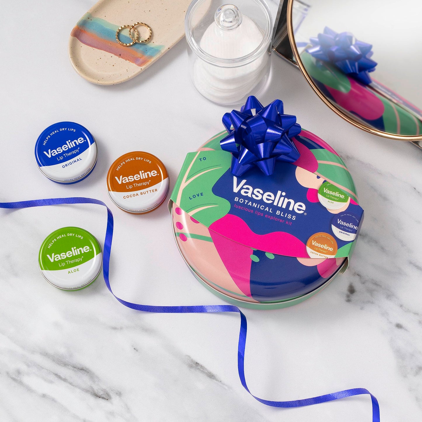 Vaseline Luscious Lips Explorer Kit Gift Set with 3 lip balms for beautiful, healthy lips 3 piece