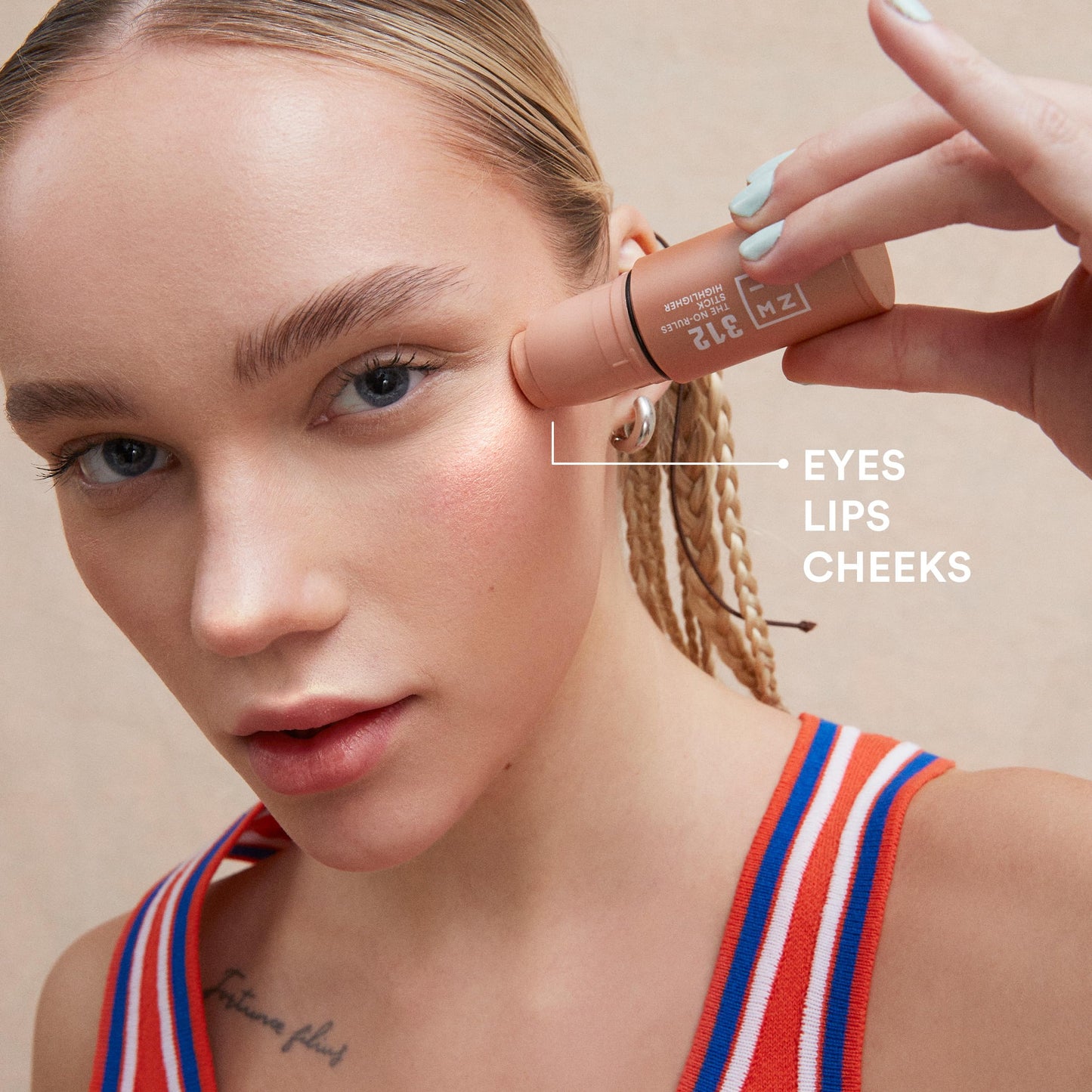 3INA MAKEUP - The No-Rules Stick Highlighter 312 - Highlighter Stick Rose gold for Eyes Lips & Cheeks with Hyaluronic Acid