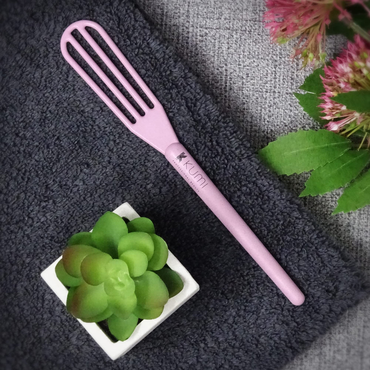 K Kumi Professional Beauty Kumi Wheat Eco-Friendly Pink Hair Colour Tinting Whisk - Smooth Mixing of Hair Tint