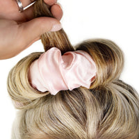 Invogue Brushworks Heatless Curling Scrunchie
