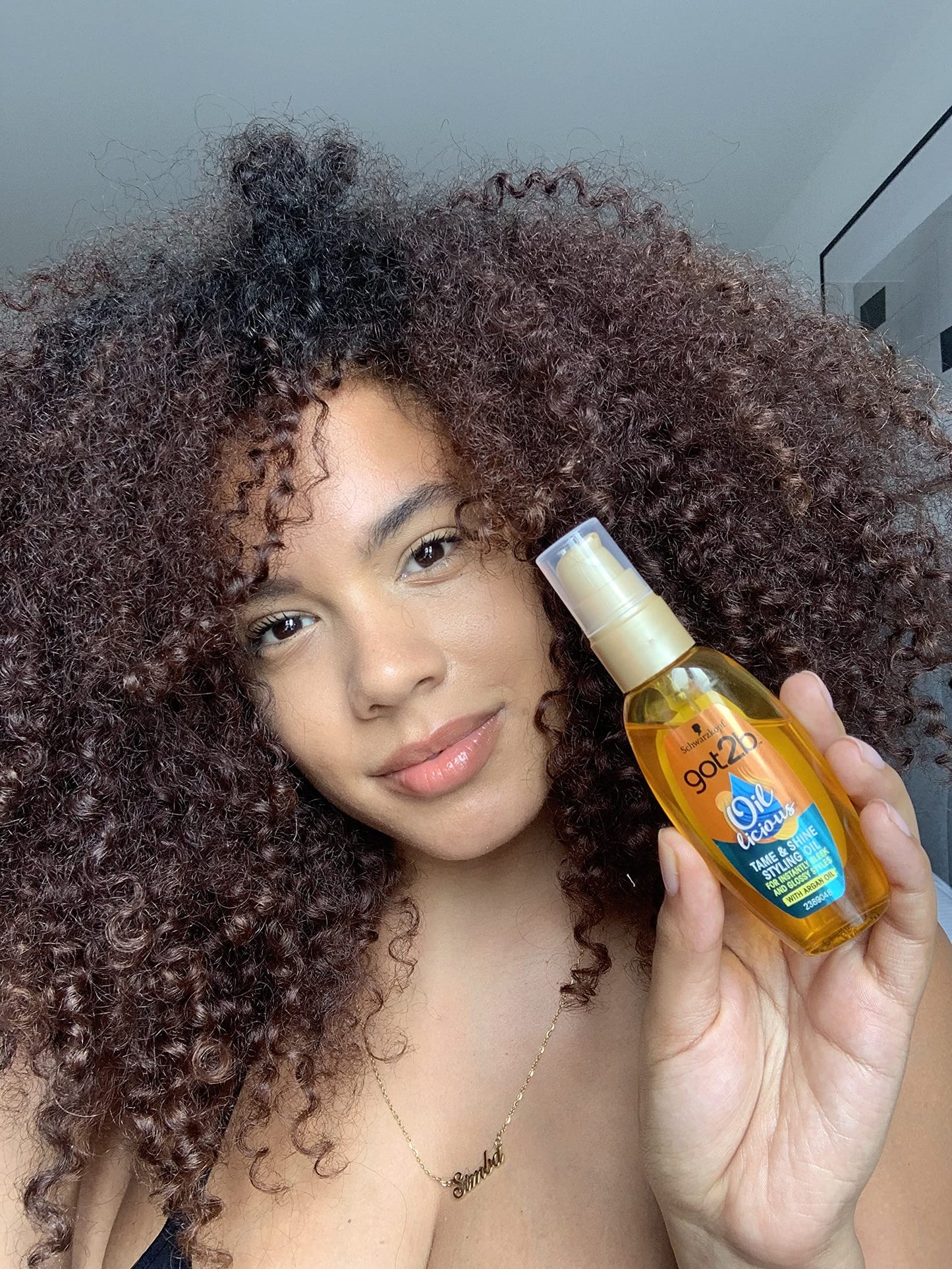 Got2B got2b Oil-licious Lightweight Styling & Care Oil 50 ml, for Nourished, Glossy Hair, with Argan & Jojoba Oil, Vegan Formula