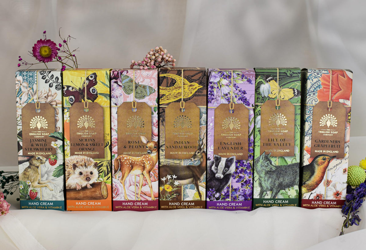 The English Soap Company Anniversary Hand Cream, Lavender Hand Cream, Moisturising Hand Cream for Men and Women, English Lavender Scent 75ml