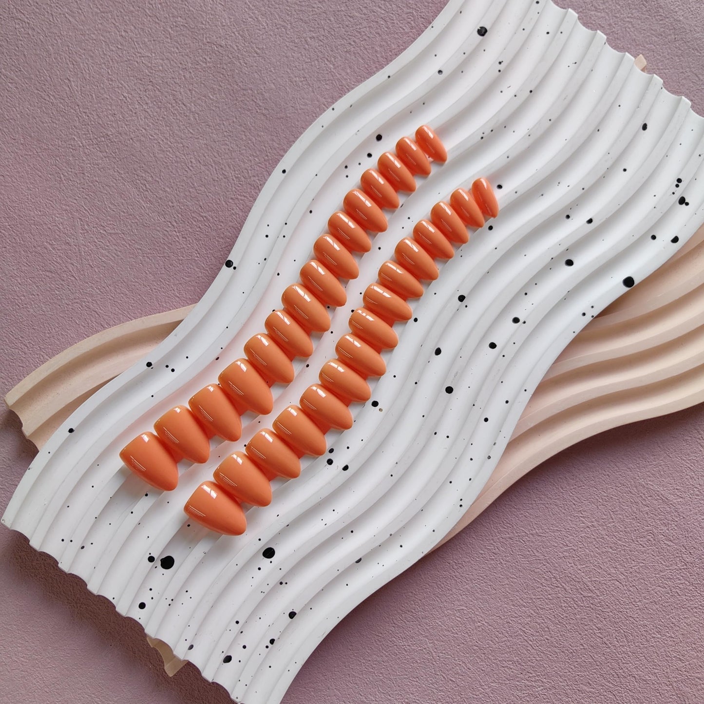 Orange Press on Nails Short Almond Shaped, SXVME 30 Pcs Thick Short False Nails Press ons Natural Natural Fit Acrylic Fake Nails For Women Daily Wear