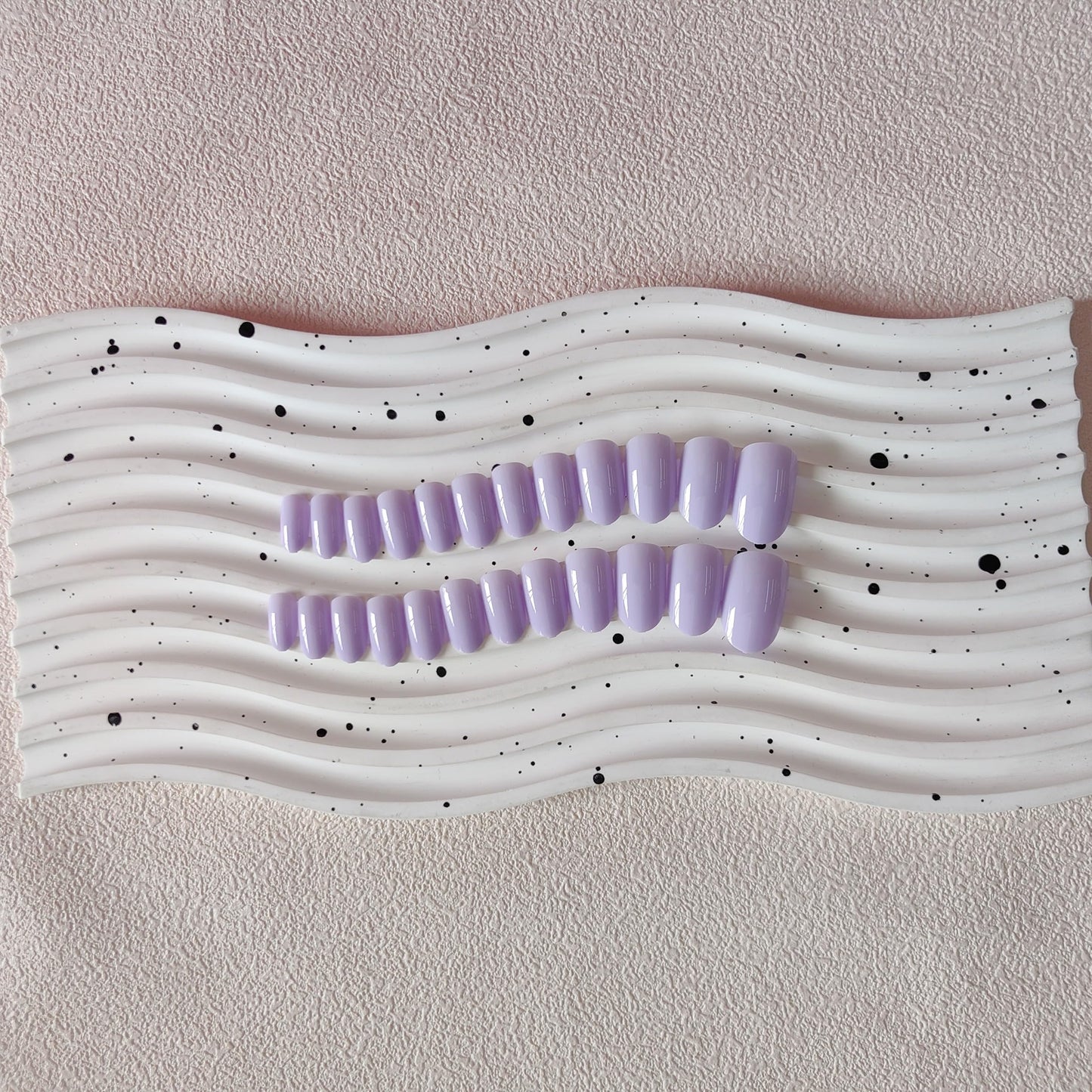 SXVME Pastel Lavender Purple Press On Nails Short Oval, Glossy Short False Nails Almond, Salon Quality Manicure, Reusable Soft Gel Fake Nails for Women Everyday Wear, 24 Pcs