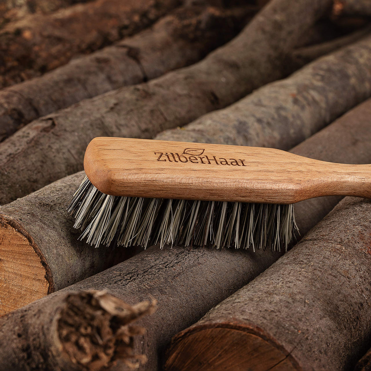 ZilberHaar - Regular Vegan Beard Brush - Stiff Natural Bristles, Mexican Tampico Fiber and Oiled Walnut Wood - Animal-Free Beard Grooming Brush for Men - Made in Europe