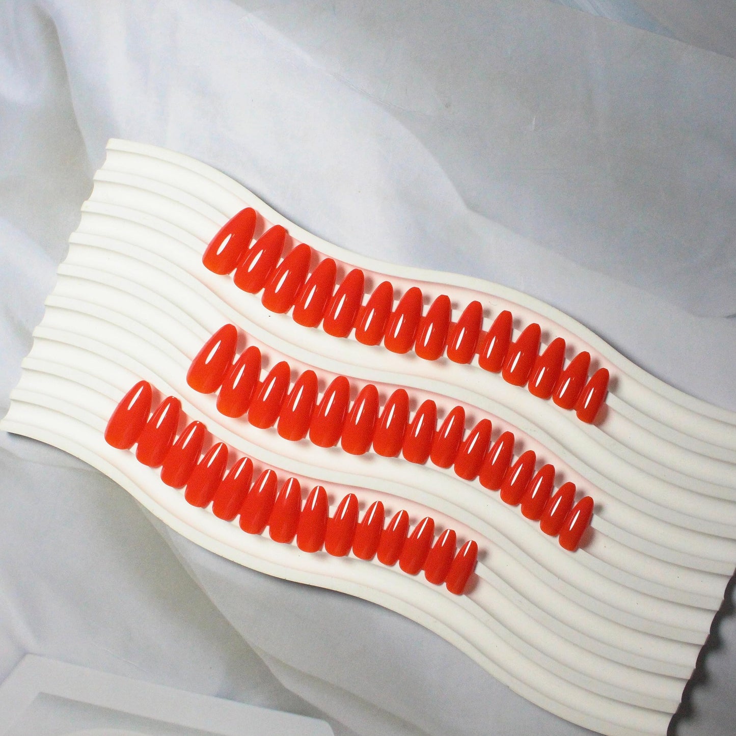 SXVME 48 Pcs Red Press on Nails Almond Medium Acrylic False Nails Medium Stiletto Natural Fake Nail Set Elegant Solid Color Full Cover Glossy Gel Stick on Nails for Women Daily Wear