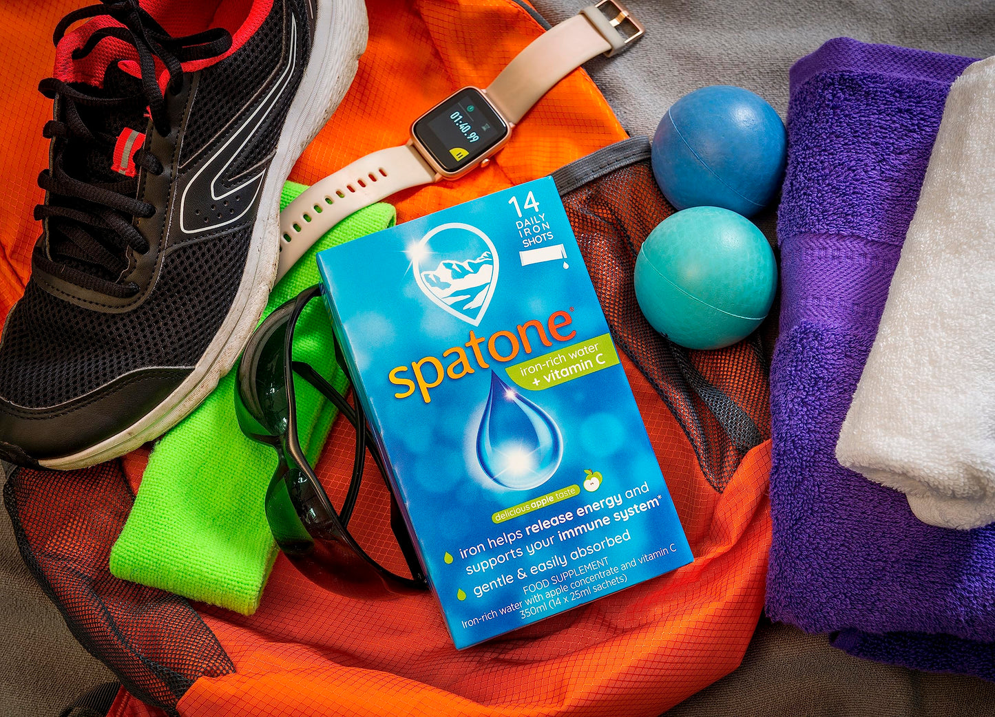 Spatone Natural Liquid Iron Supplement, Apple Flavour with Vitamin C (14 Sachets), High Absorption, Enhances Energy and Bolsters Immunity, Men Women Pregnancy, Gentle On The Stomach, 14 Day Supply