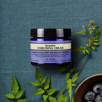 Neal’s Yard Remedies | Jasmine Enriching Cream | Natural Face Moisturiser for Dry Skin with Jojoba Oil and Vitamin E | Vegan Moisturiser | 50g