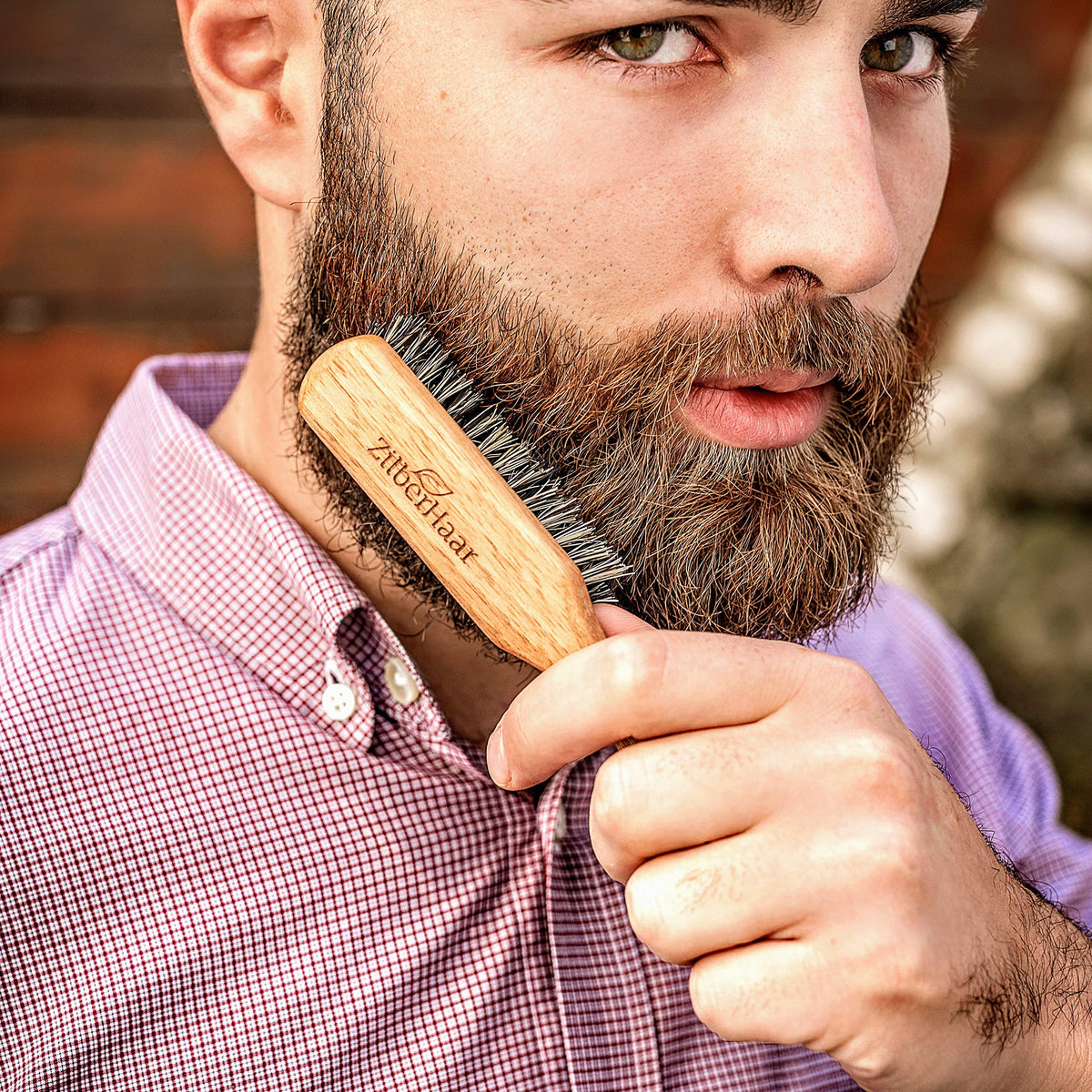 ZilberHaar - Regular Vegan Beard Brush - Stiff Natural Bristles, Mexican Tampico Fiber and Oiled Walnut Wood - Animal-Free Beard Grooming Brush for Men - Made in Europe